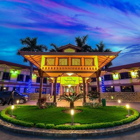 Hotel Nirvana By Luxury International Paklihwa Exterior foto